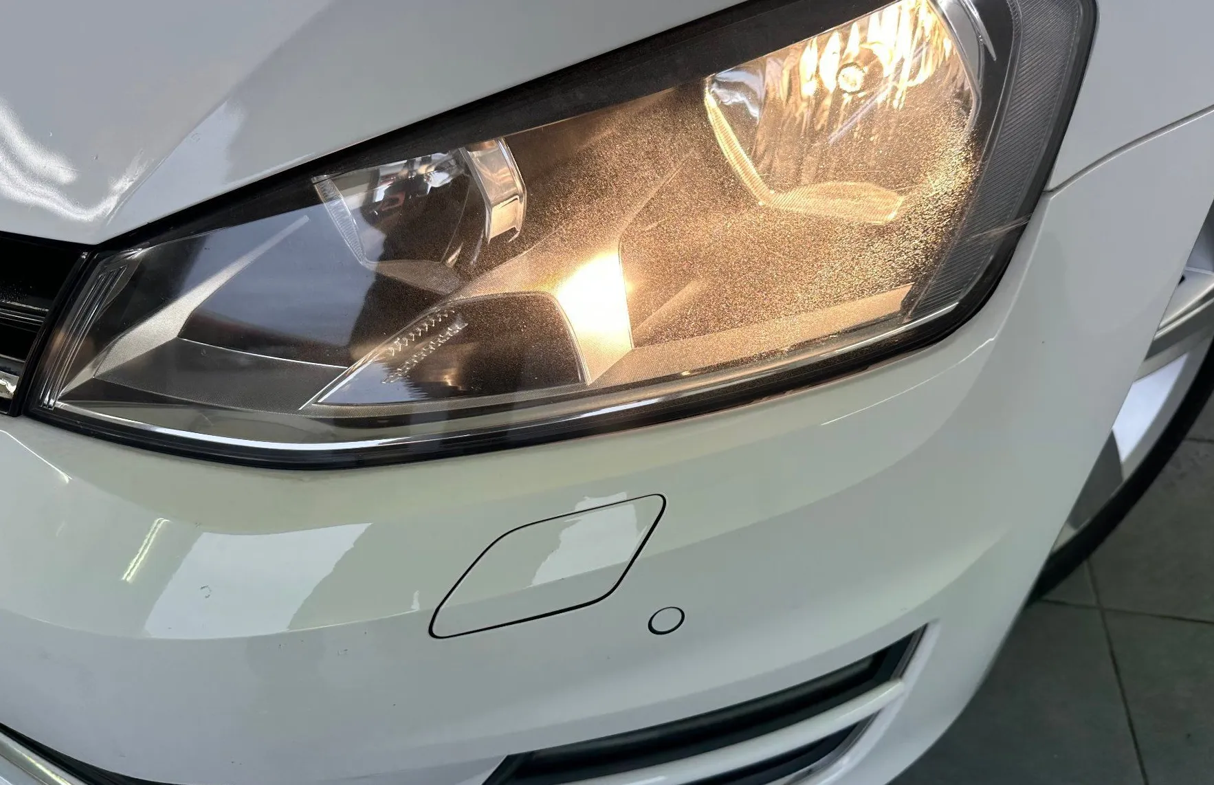 Zunanja slika - Volkswagen Golf - 1.2 TSI Comfortline 81 KW.BENCIN.SAMO 75.000 KM - 3