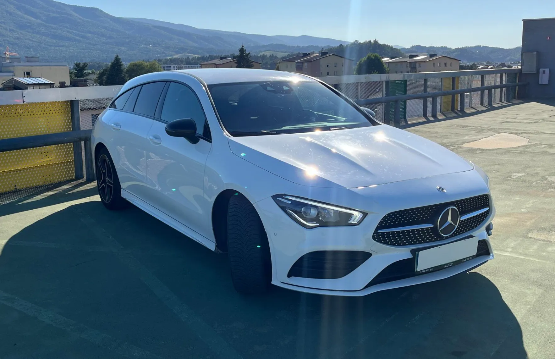 Zunanja slika - Mercedes-Benz CLA-Razred - CLA Shooting Brake CLA 200 Shooting Brake AMG Line Avt. - 3