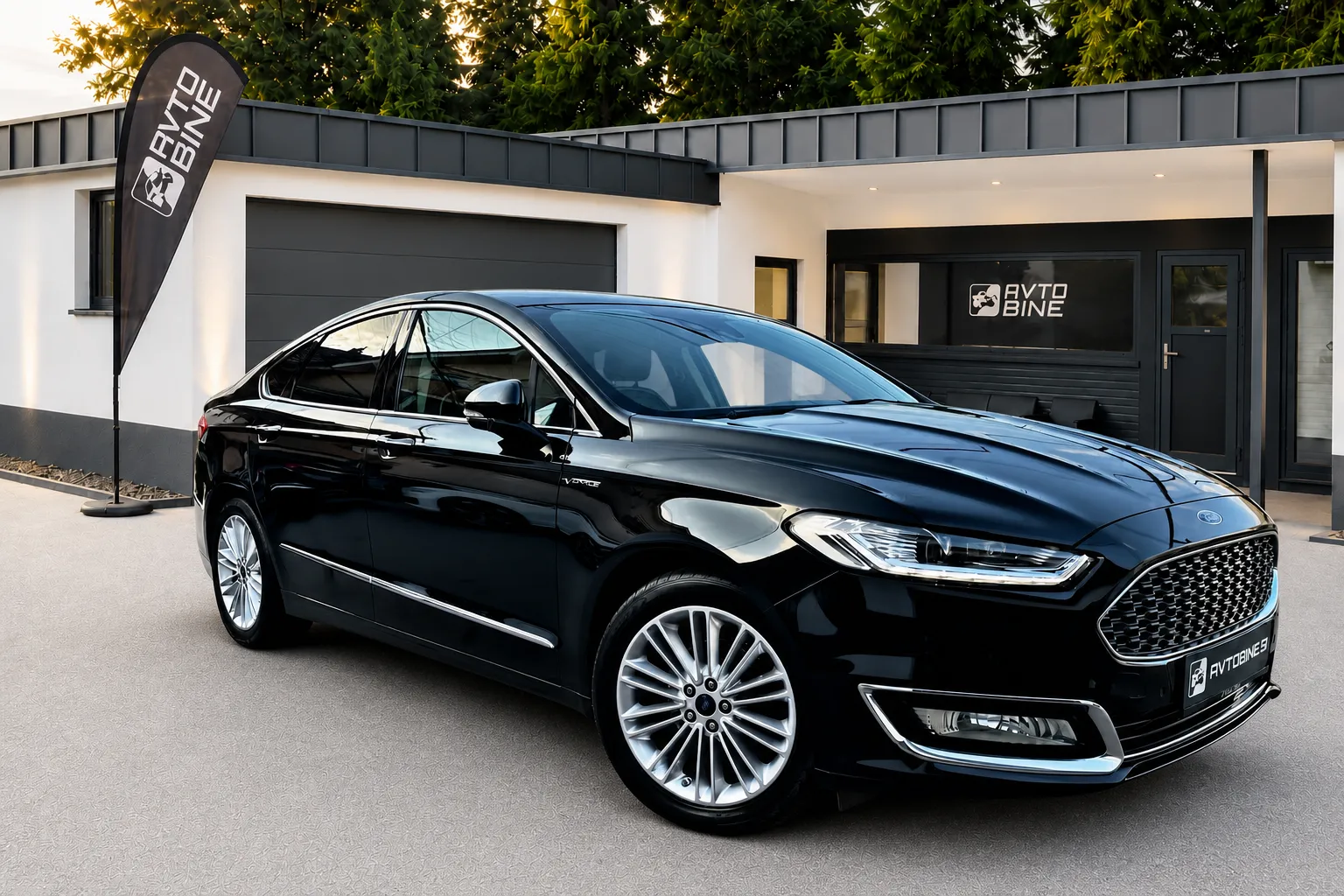 Zunanja slika - Ford Mondeo - 2.0 TDCi VIGNALE+LIMO+LED+NAVI+KAMER+AVT... - 1