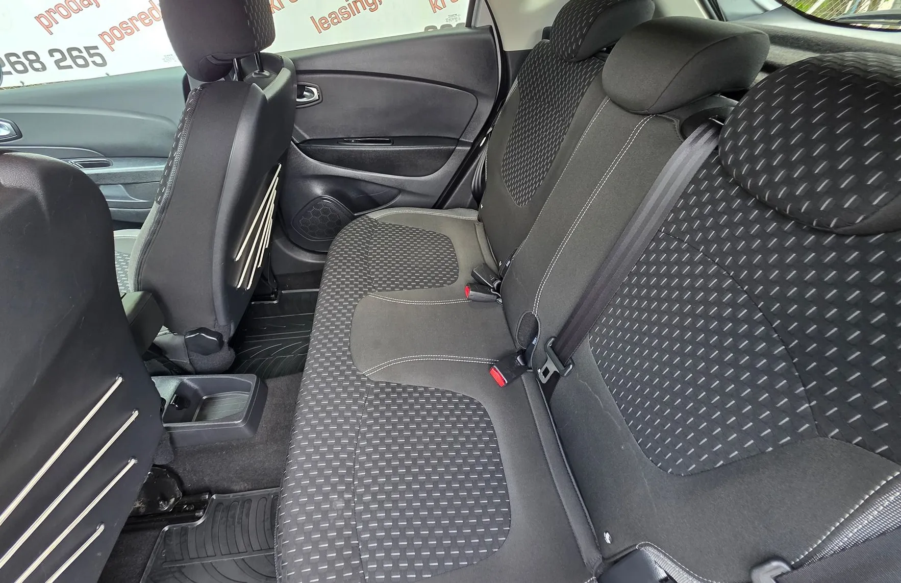 Zunanja slika - Renault Captur - TCe 90 INTENS LED-KAMERA-ALU PLATIŠČA-1.LASTNIK - 15