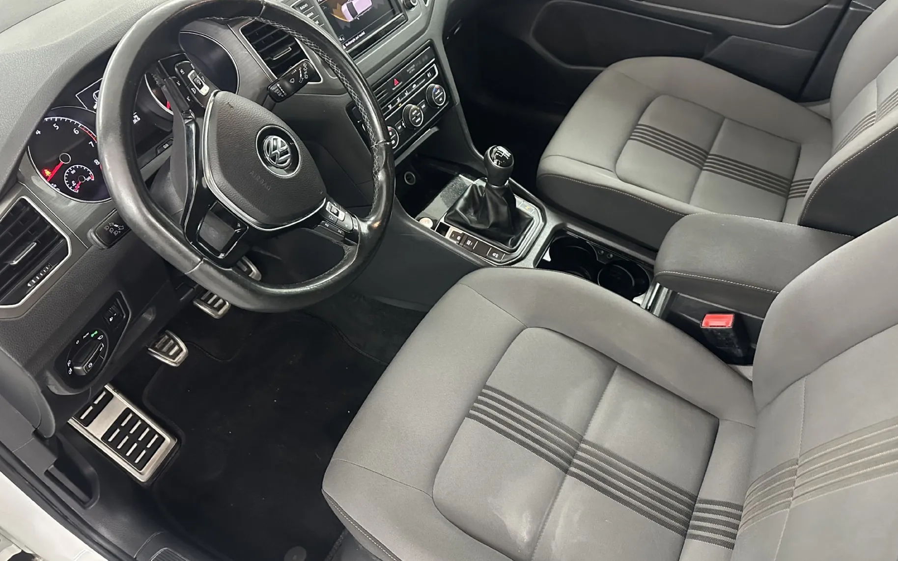 Zunanja slika - VW Golf - Sportsvan .4 TSI Allstar BlueMotion Tech.KAMERA.NAVI.KLJUKA. - 19