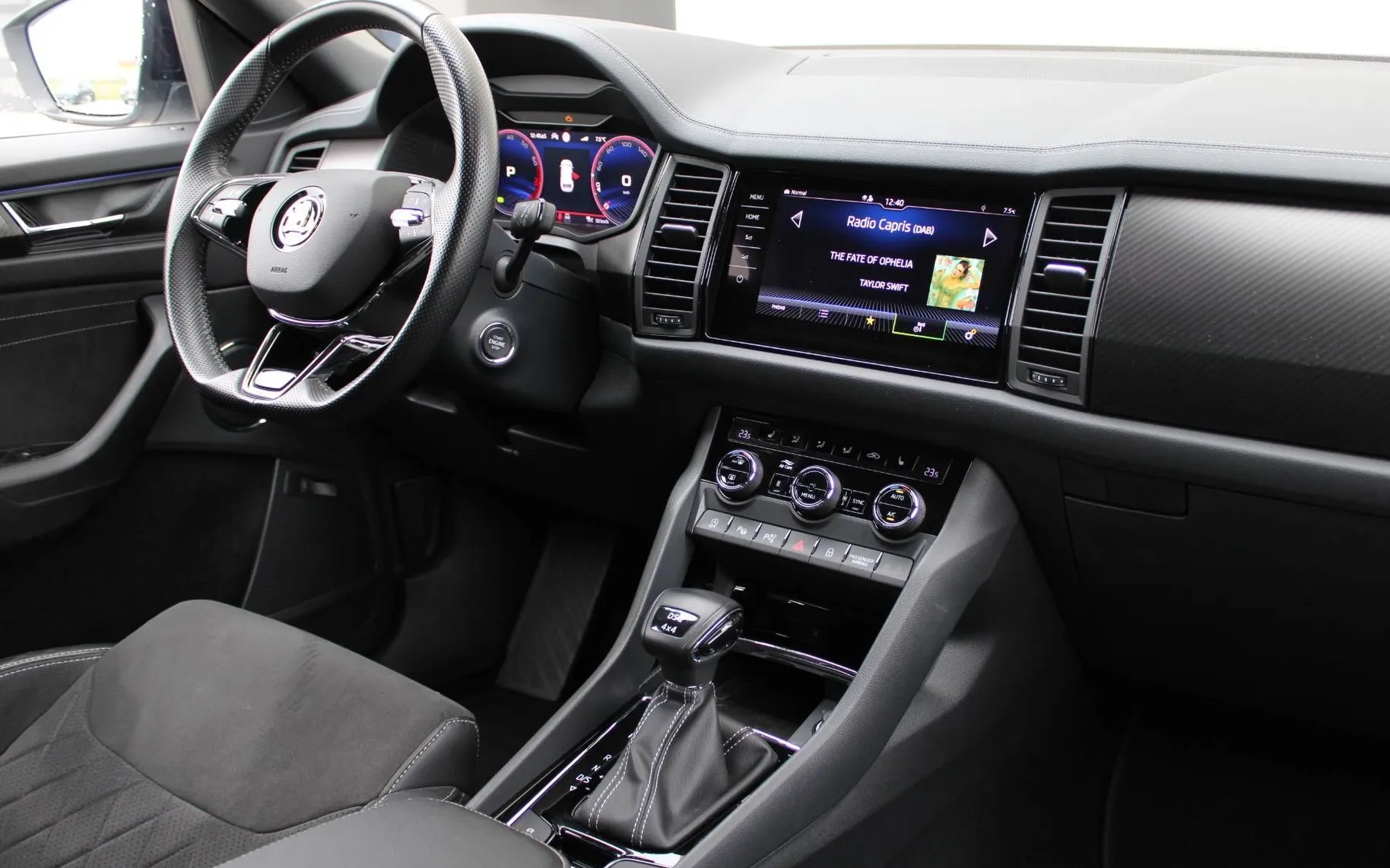 Zunanja slika - Škoda Kodiaq - Sportline 2.0TSI 4X4 DSG WEBAST KAM360 DCC CANTO - 13