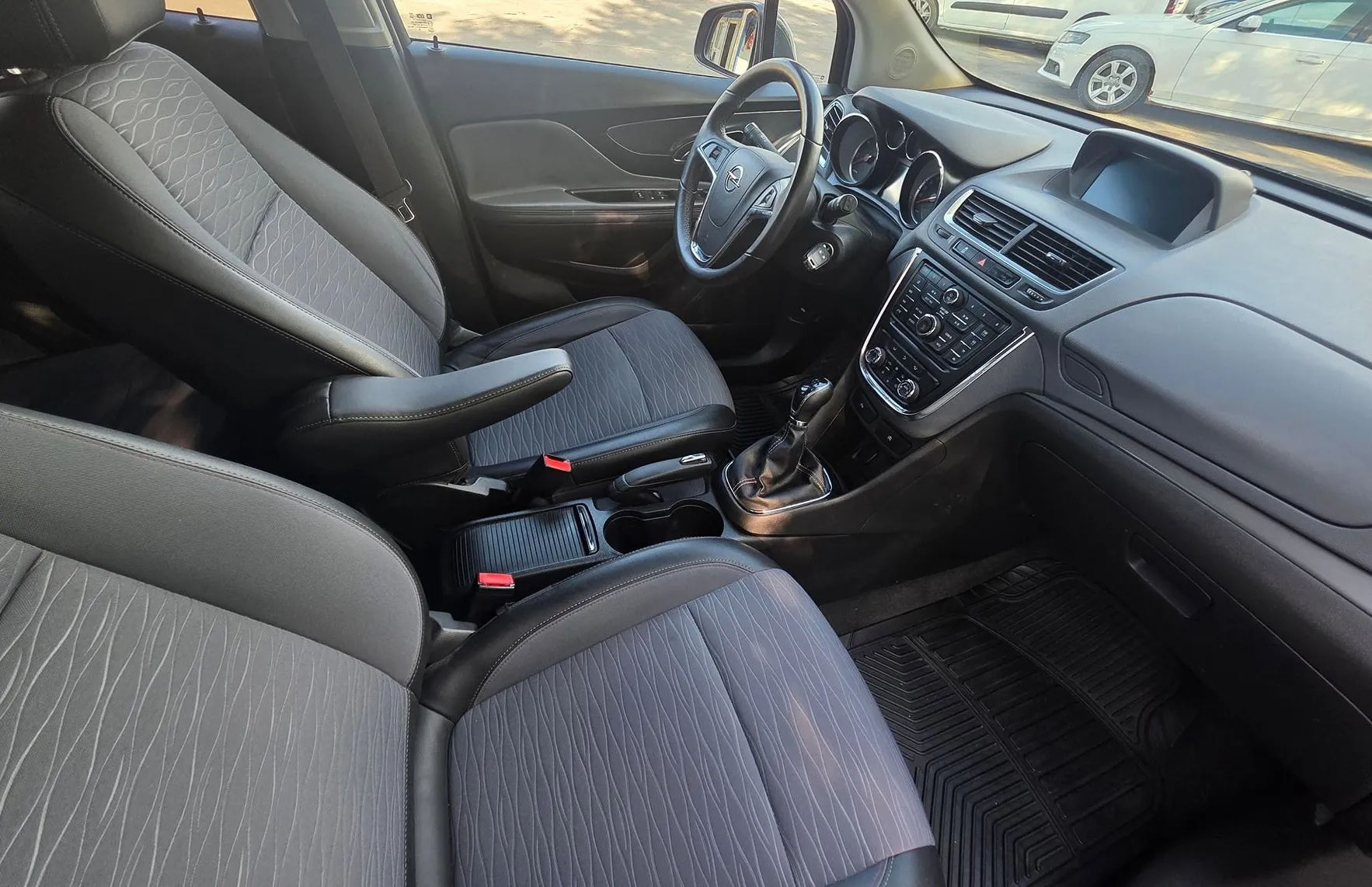 Zunanja slika - Opel Mokka - 1.6 CDTI COSMO XENON-NAVI-KAMERA-1.LAST-SLOVENSKA - 11