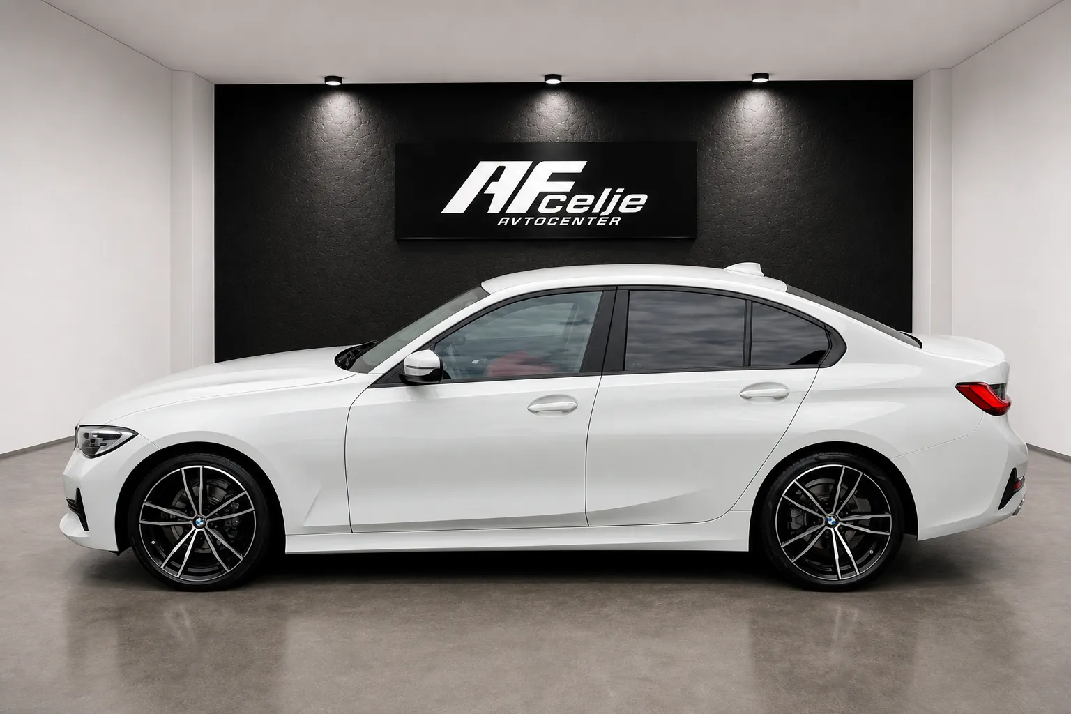 Zunanja slika - BMW serija 3: - 318d-AUT-LED-100.000km-LIZING ZA TUJCE-NAVI-... - 8