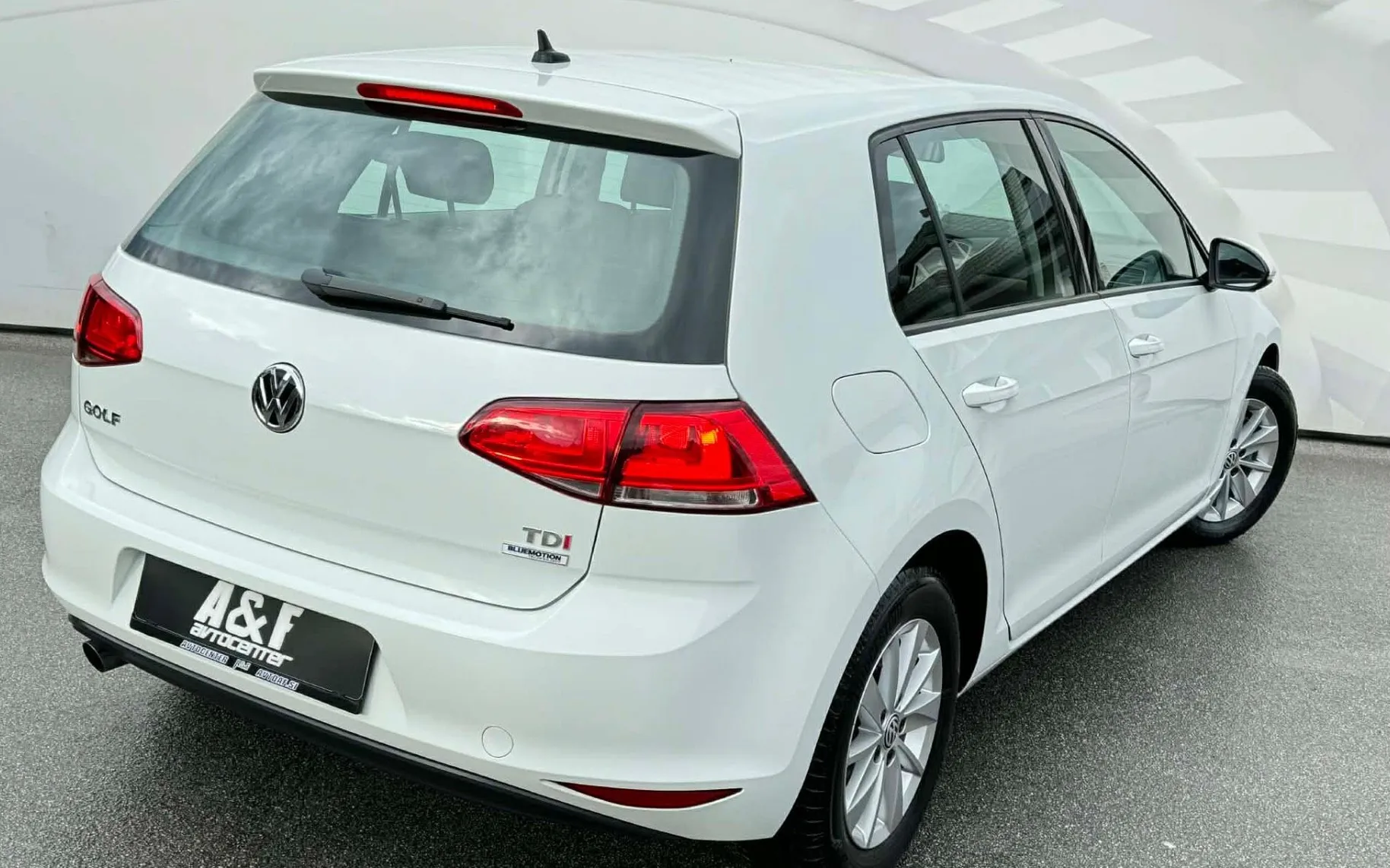 Zunanja slika - VW Golf - 1.6 TDI-LIZING ZA TUJCE-ODLIČEN-... - 5