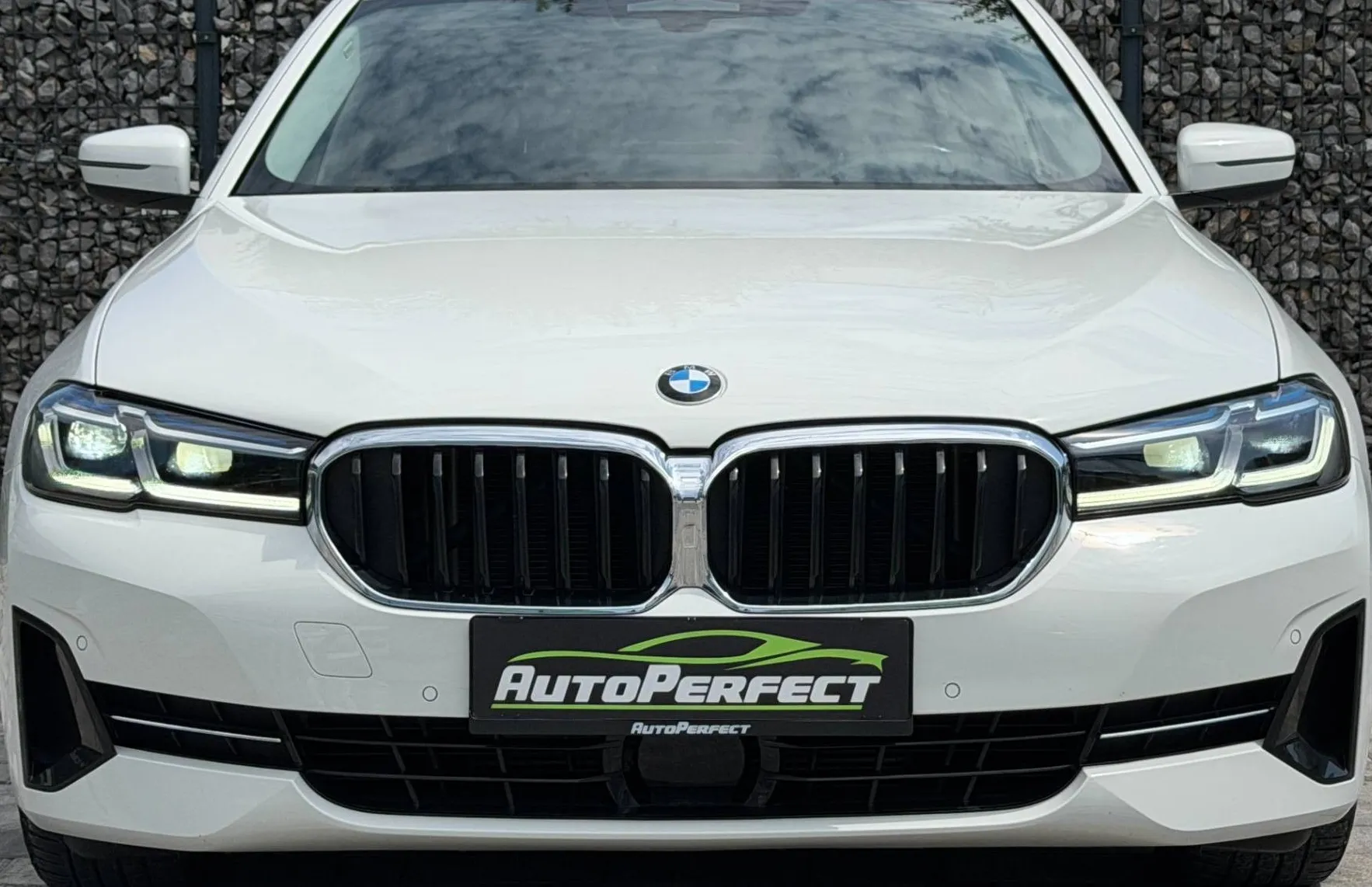 Zunanja slika - BMW Serija 5 - Touring: 520d Touring Avt. | KLJUKA | KAM | VIRTUAL | AM - 2
