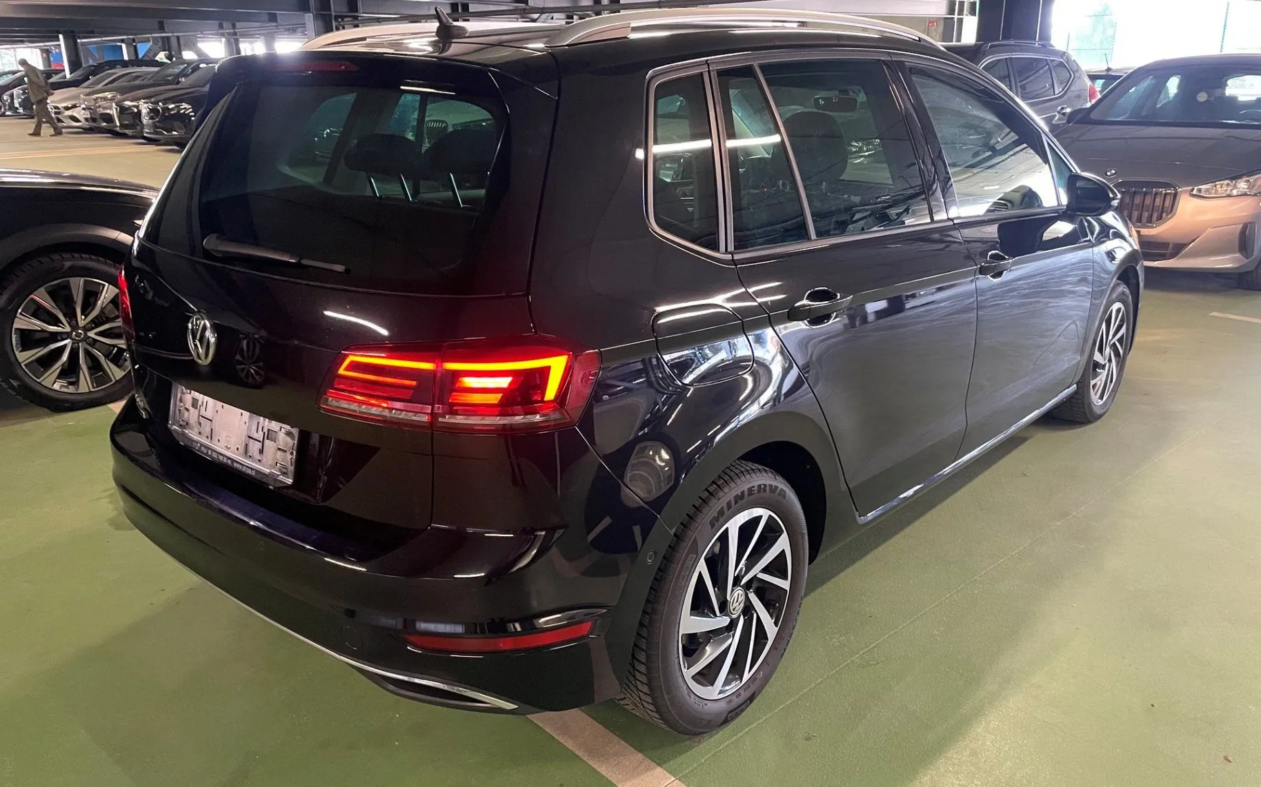 Zunanja slika - Volkswagen Golf - 1.5 TSI ACT Comfortline NAVI.2XPDC.OGR.SEDEŽ - 5