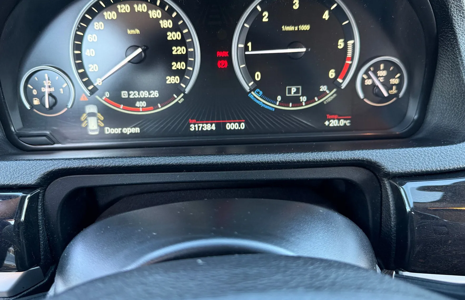 Zunanja slika - BMW serija 5 Gran Turismo: - 520d GT Avt BiXenon 18Col 4Cklima GRsed Na - 10