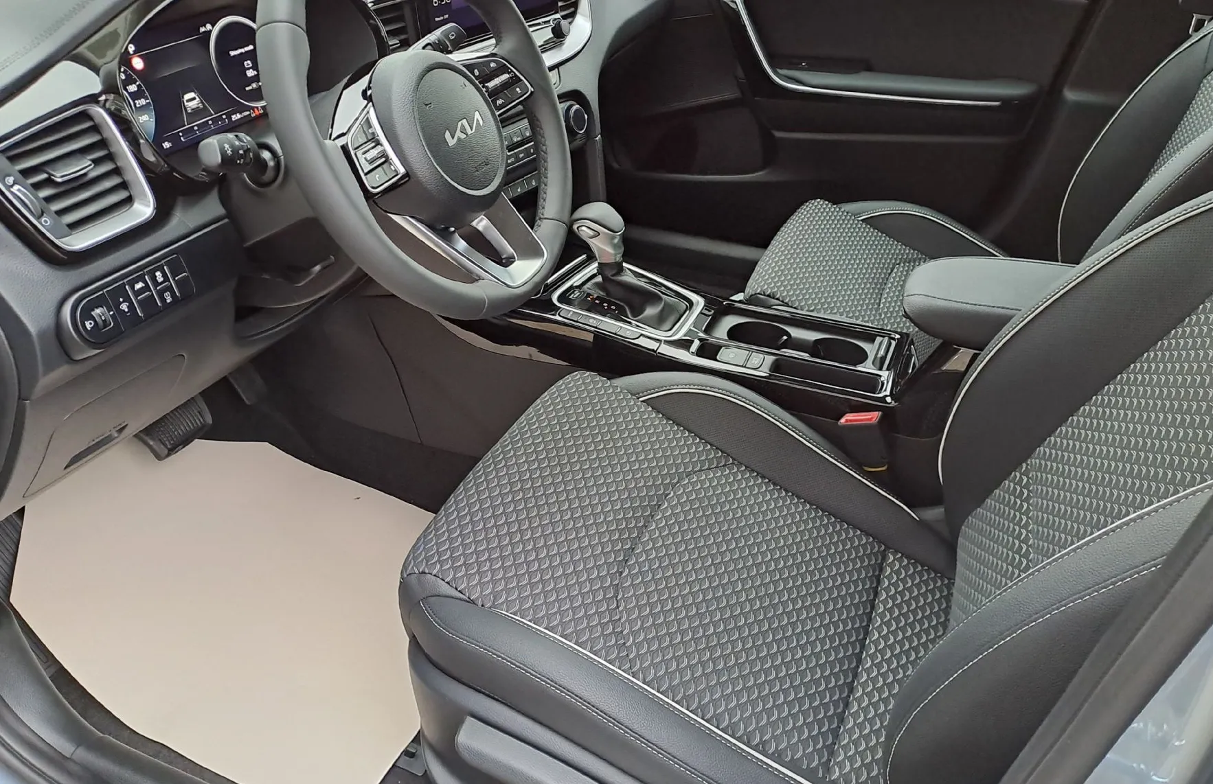 Zunanja slika - KIA XCeed - 1.6 T-GDi EX WAY ISG.7DCT 110 kW - 5