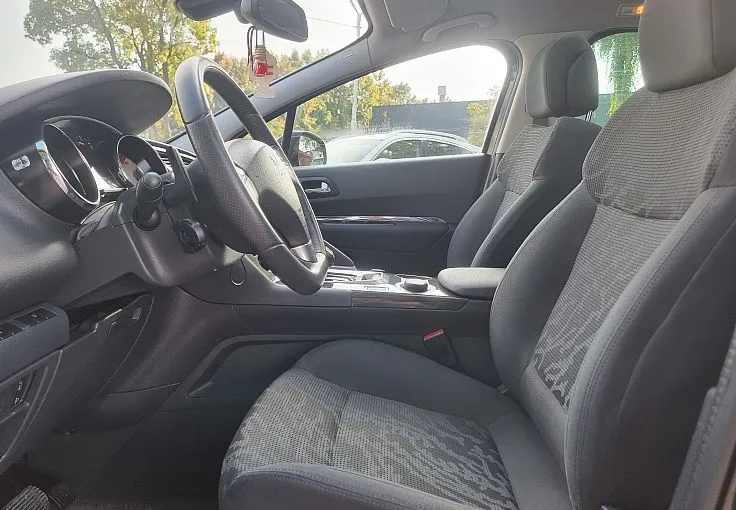 Zunanja slika - Peugeot 3008 - HYBRID 4X4 2.0 HDi+elektromotor - BREZ POLOGA - 7