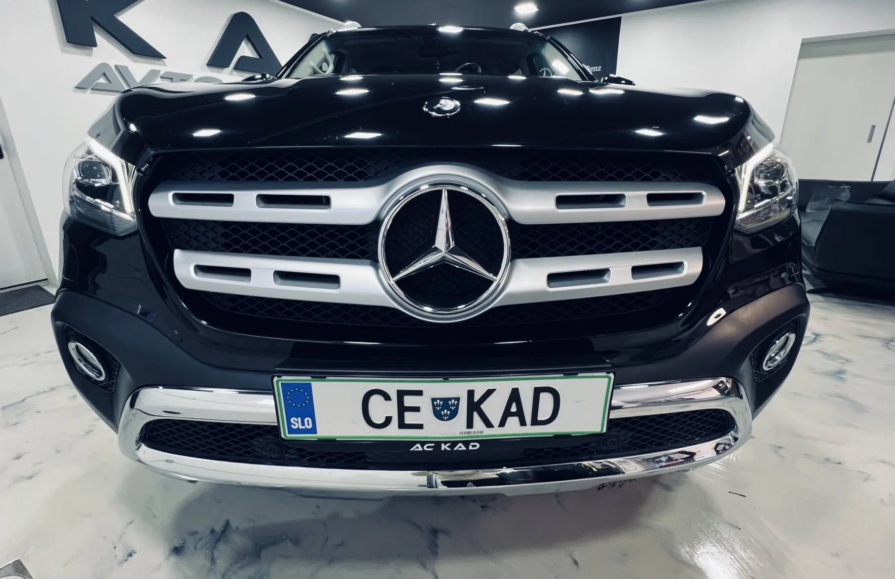 Zunanja slika - Mercedes-Benz X-Razred - 250 - 3