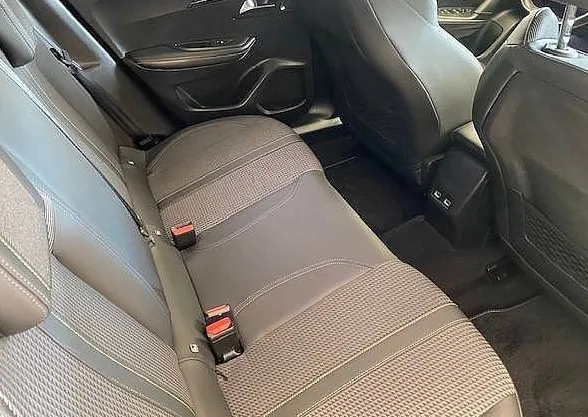 Zunanja slika - Peugeot 2008 - GT PACK 1.5 HDI 130 EAT8+NAVI+KAMERA +JAMSTVO... - 12