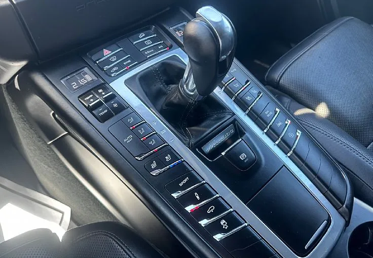 Zunanja slika - Porsche Macan - S Diesel 3.0 V6 PDK - SLO - CHRONO - NAPPA - LED+ - 12