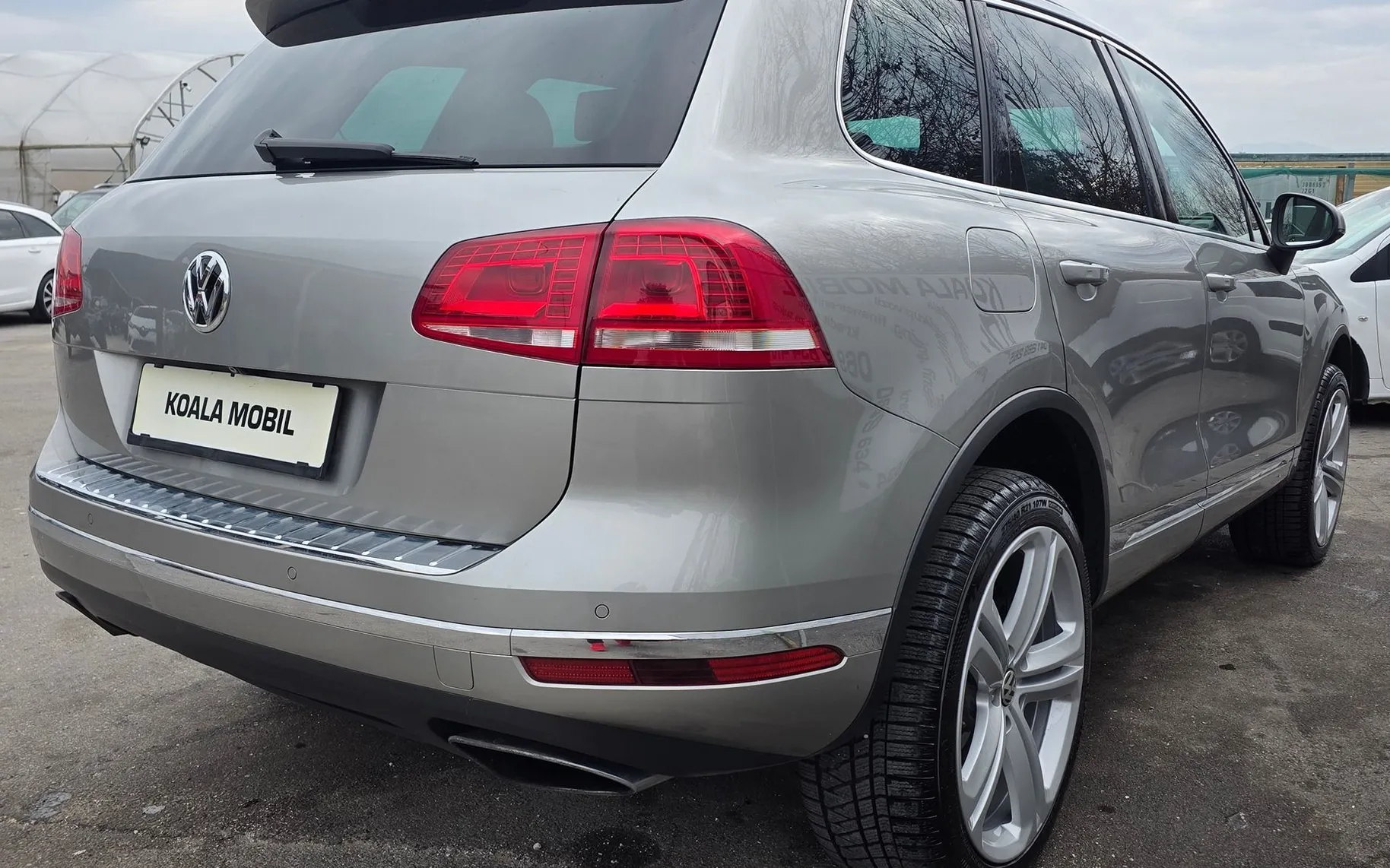 Zunanja slika - VW Touareg - 4.2 TDI BMT DSG BI-XENON-KAMERA-PANO-MEMORY-ALU - 4