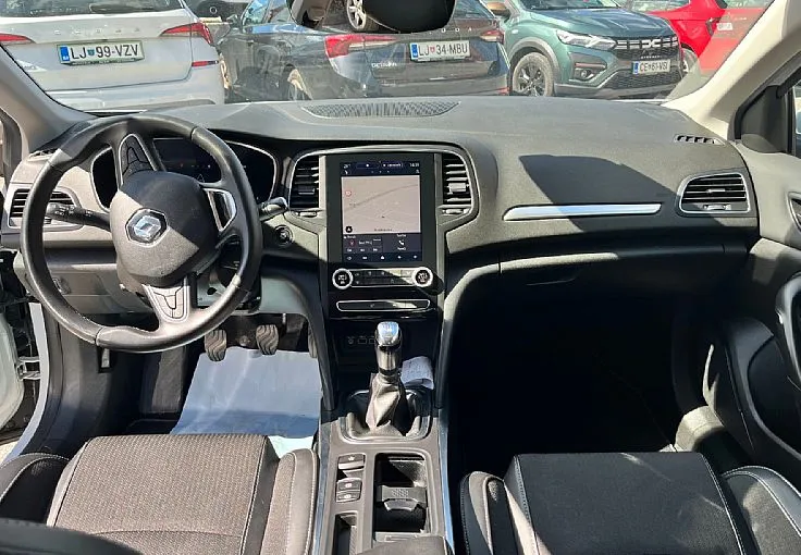 Zunanja slika - Renault Mégane - Megane Berline Blue dCi 115 Techno - 6