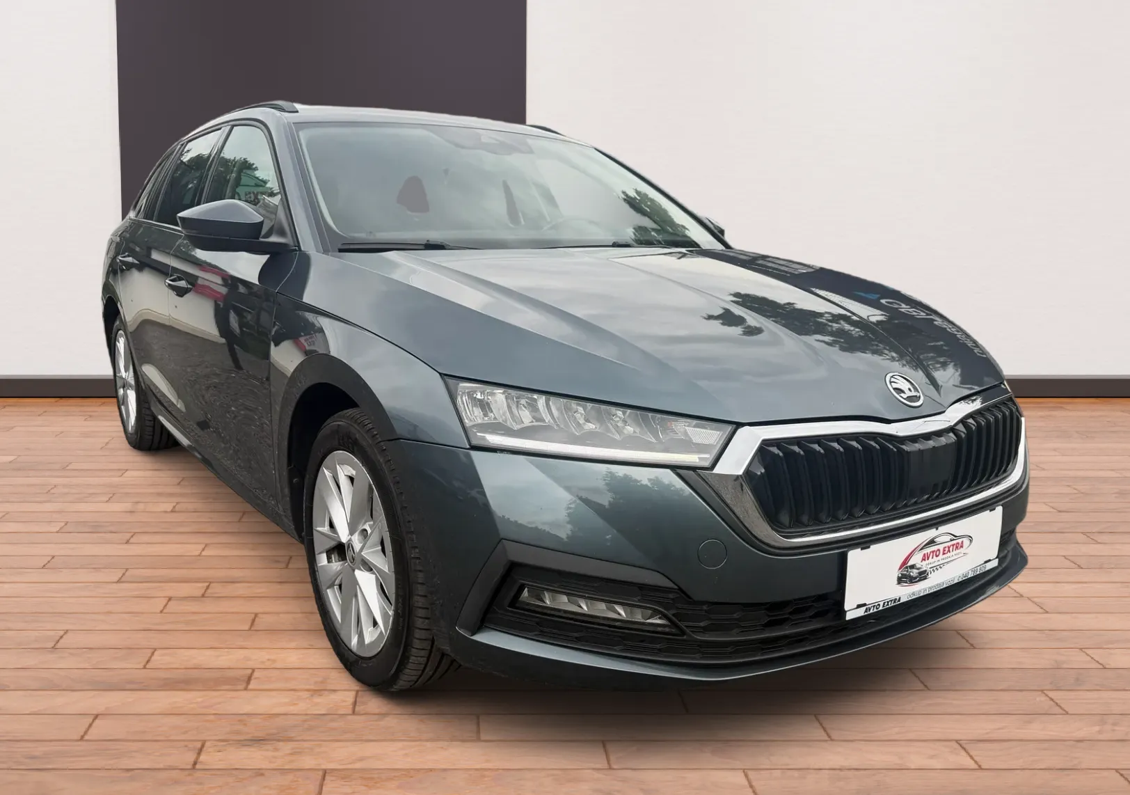 Zunanja slika - Škoda Octavia - Combi 2,0 TDI Style DSG - 3