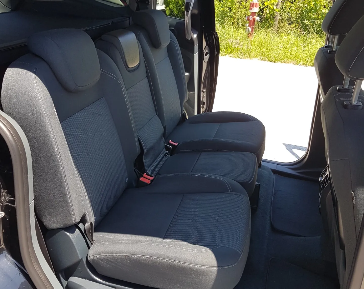 Zunanja slika - Ford C-MAX - 1,6 TDCi TItanium - 13