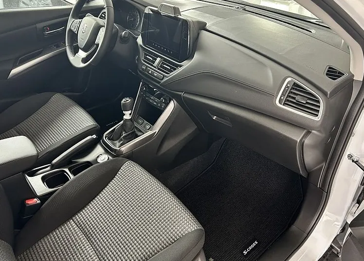 Zunanja slika - Suzuki S-Cross - 1.4 MHEV PREMIUM ALLGRIP - 8