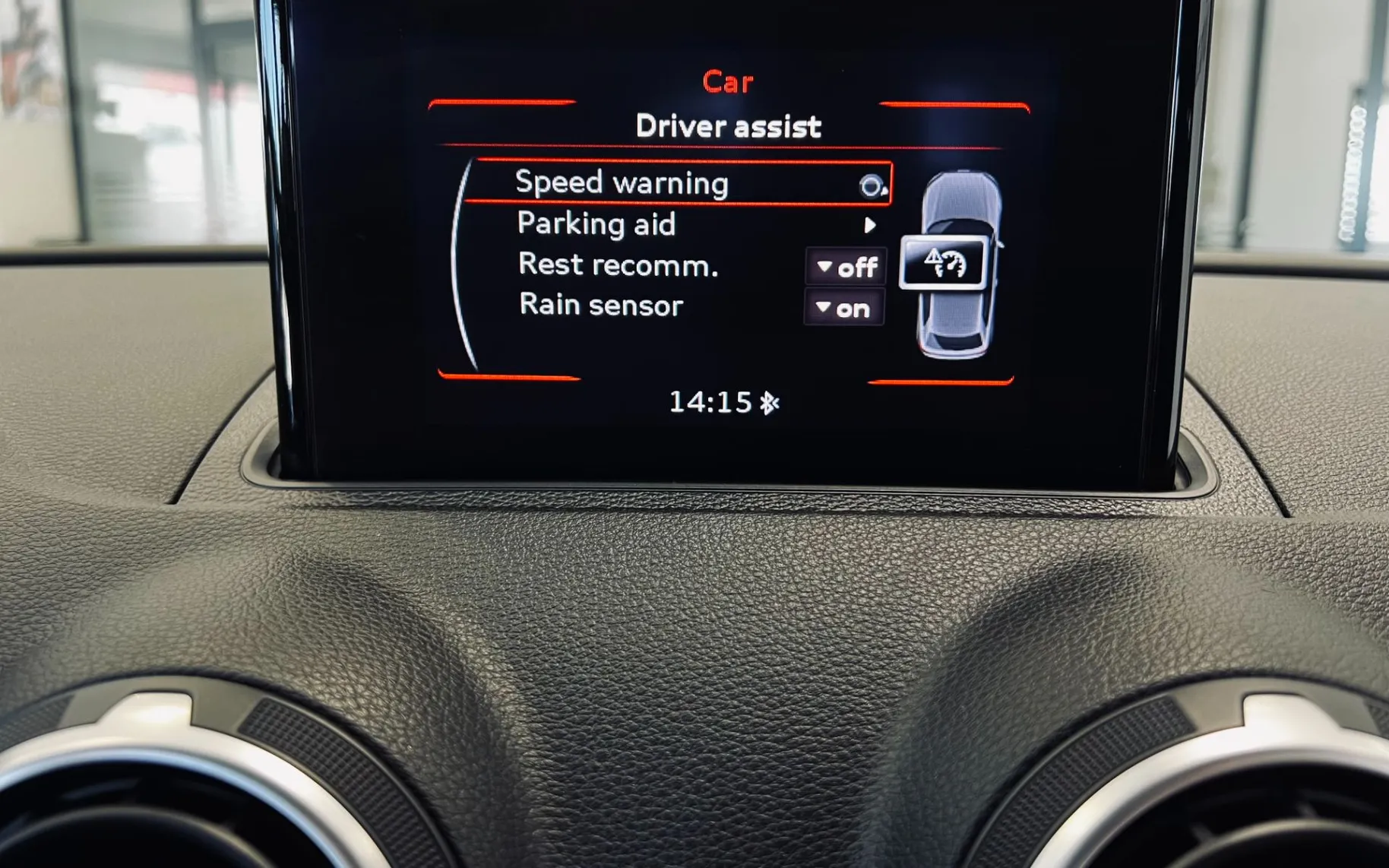 Zunanja slika - Audi A3 - 1,6 TDI Ambiente S-tronic - 15
