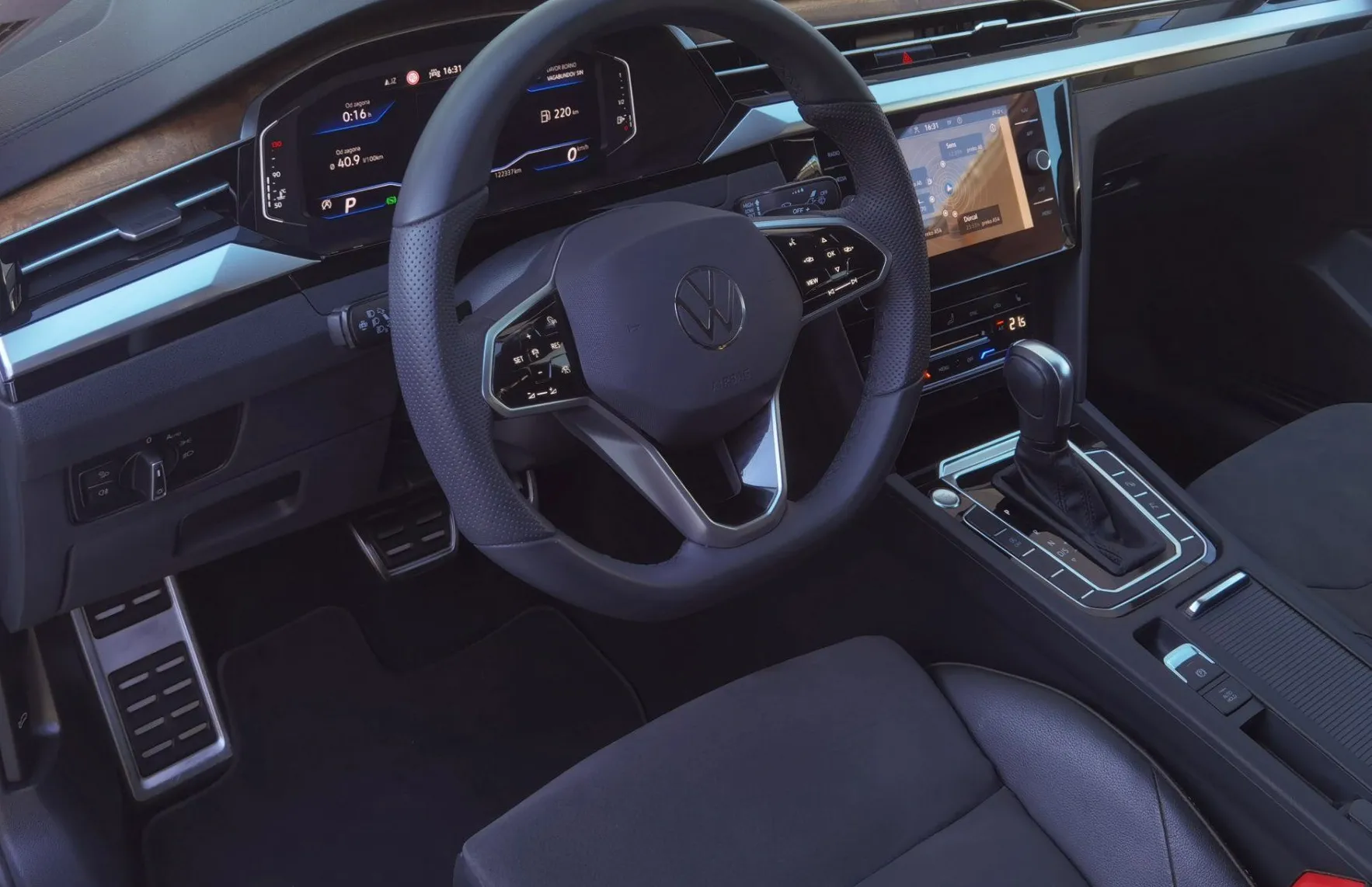 Zunanja slika - Volkswagen Arteon - 2.0TDI DSG Elegance MATRIX•ACC•BLIS•VIRTUAL•KAM360 - 5