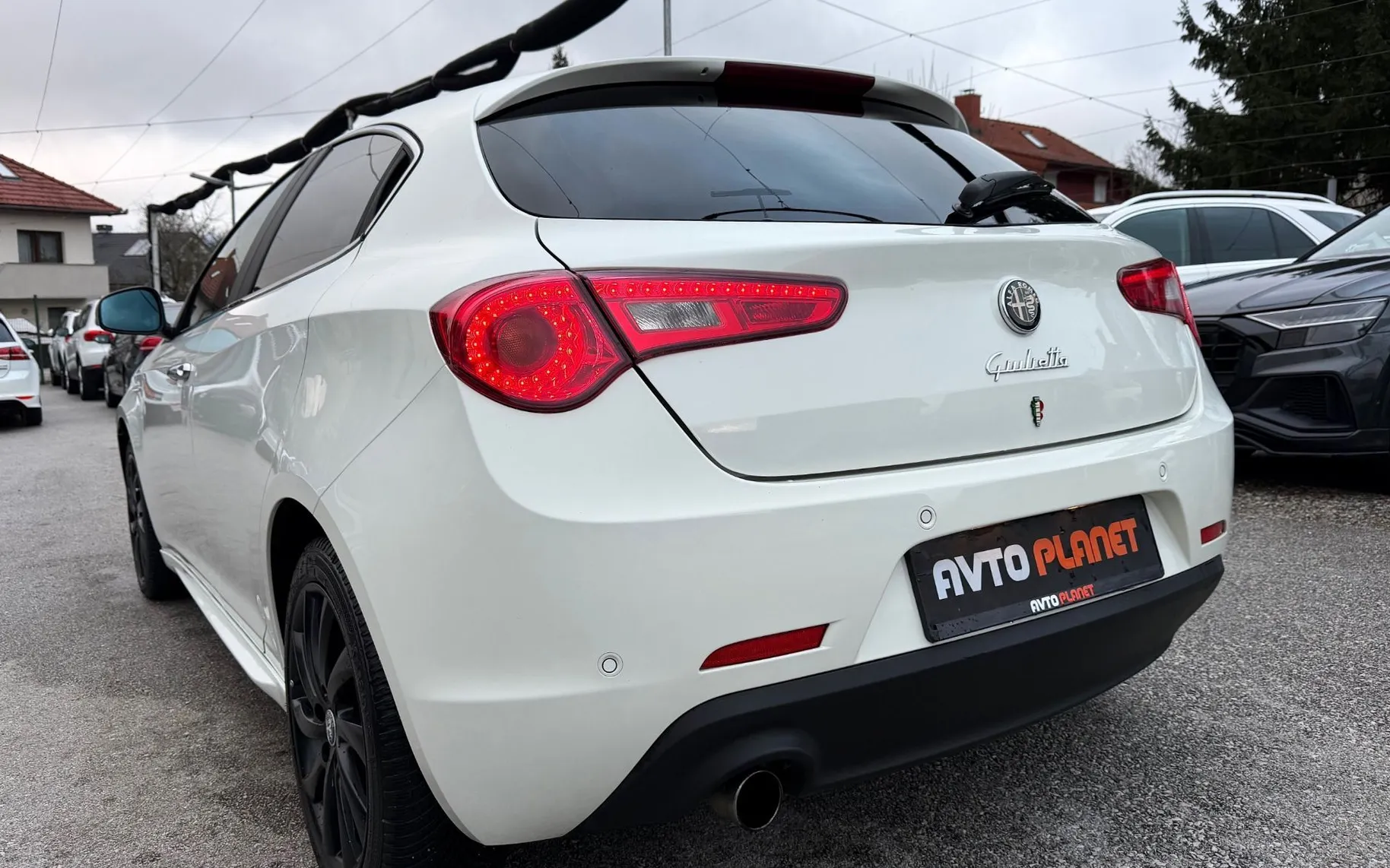 Zunanja slika - Alfa Romeo Giulietta - 1.4 TB 16v Distinctive Sport 3 SLO.VOZILO LED A17 - 2