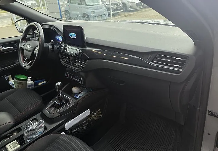 Zunanja slika - Ford Kuga - ST-LINE 1.5 EcoBoost 110kW S S - 9