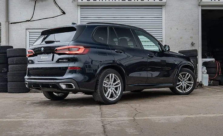 Zunanja slika - BMW X5 - serija : xDrive30d M Sport ACC Pano LED Memory Kljuka - 5