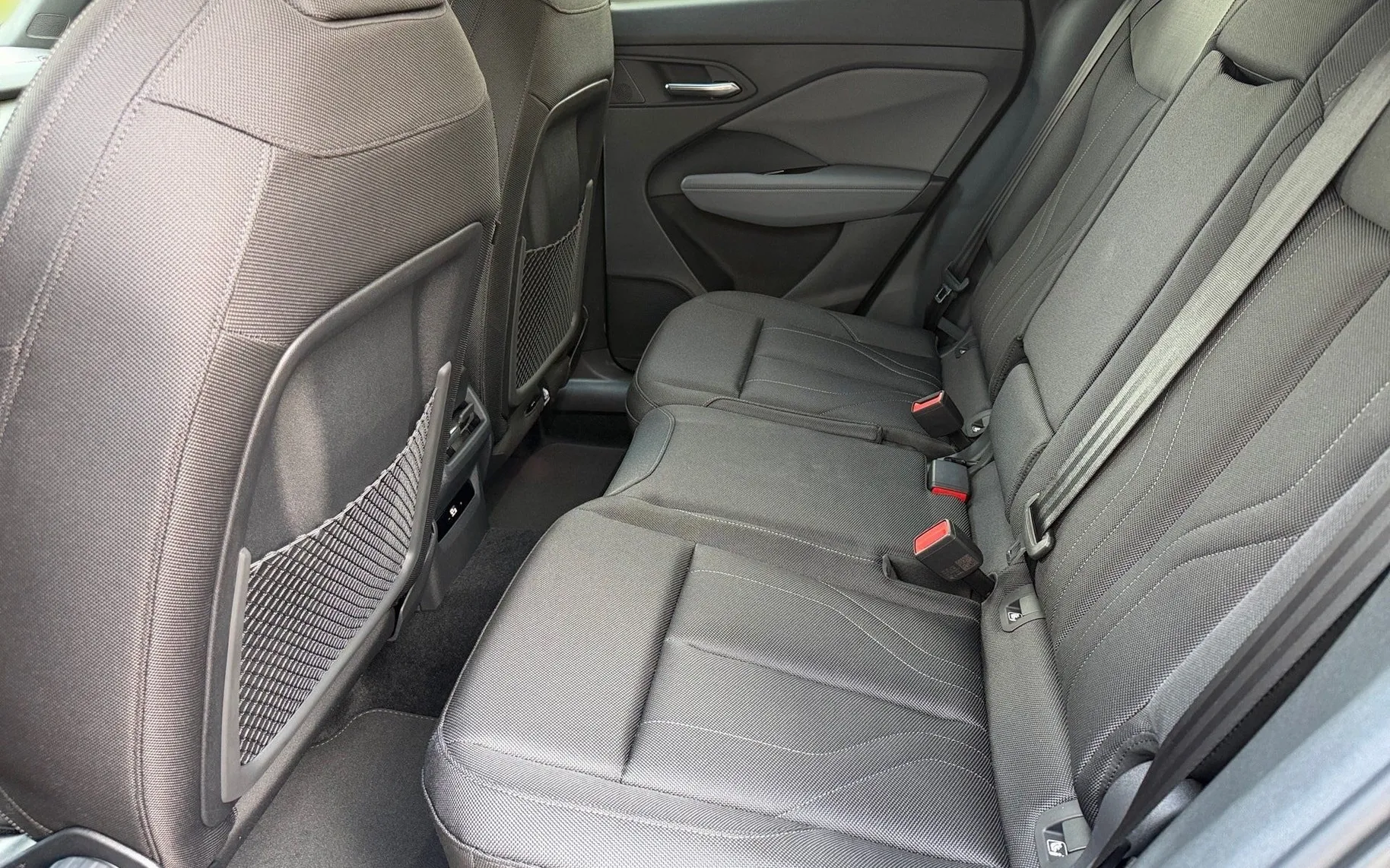 Notranja slika - Audi Q3 - TFSI quattro S tronic - 11