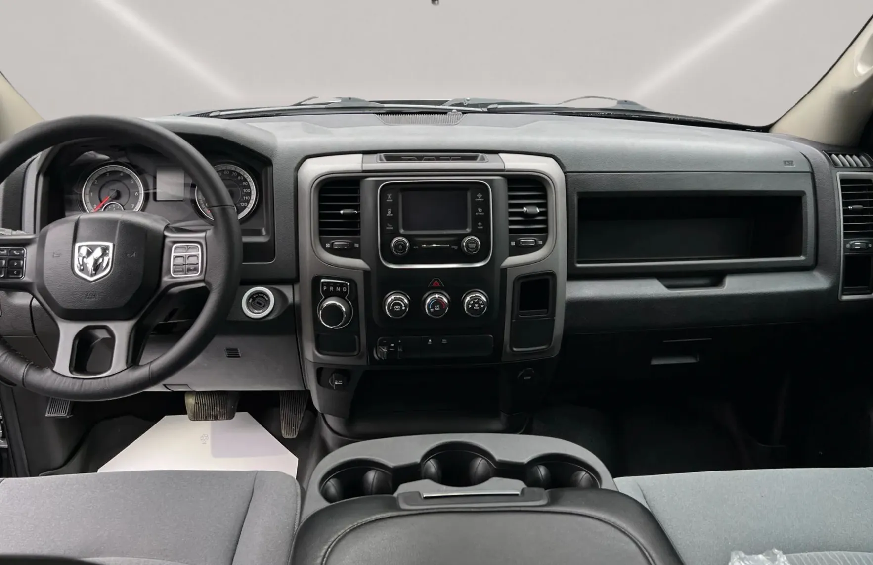 Zunanja slika - Dodge Ram - 1500 CLASSIC 1 letna garancija znana vsa zgodovina - 8