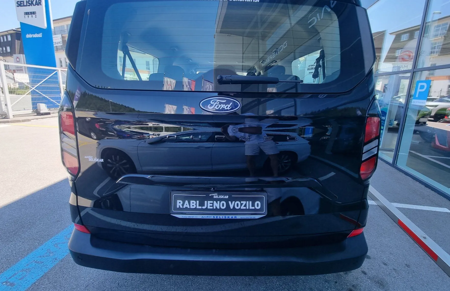 Zunanja slika - Ford Tourneo - Custom 2.0 TDCi TREND L2 - 9 SEDEŽEV - TOP OPREMA - 7