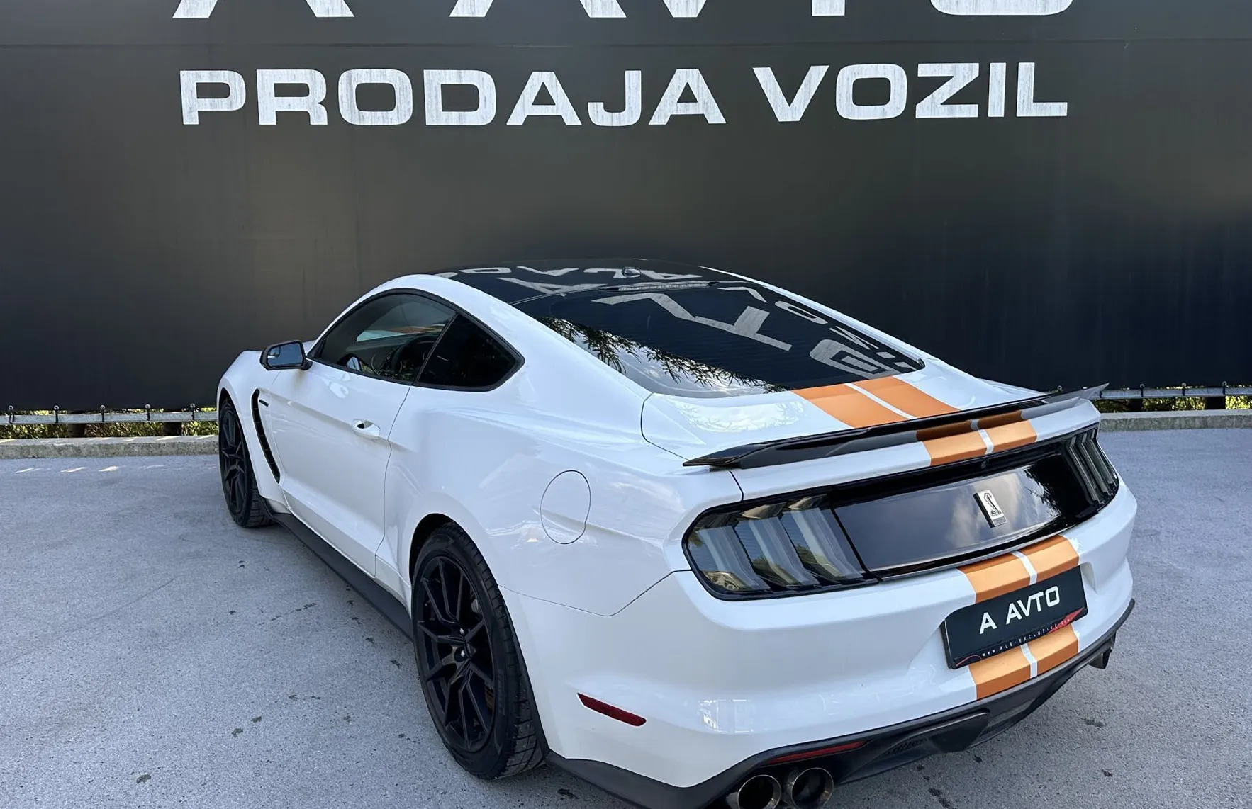 Zunanja slika - Ford Mustang - SHELBY 5.2 V8 FPC 533KS - ATRAKTIVEN - 5