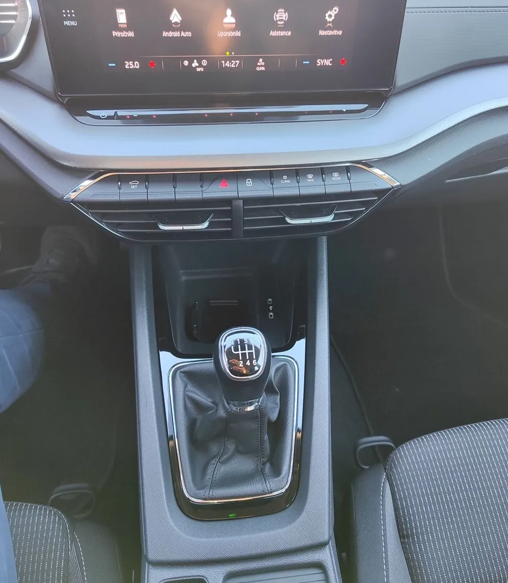 Zunanja slika - Škoda Octavia - 2.0 TDI Ambition 85 kW - 18