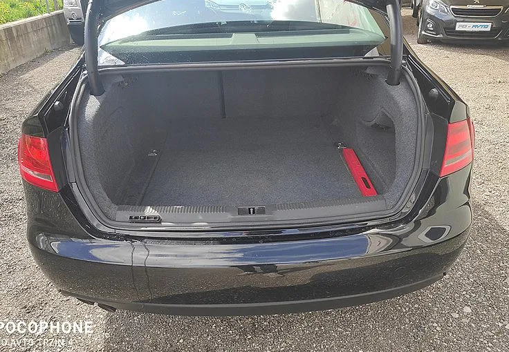 Zunanja slika - Audi A4 - 2.0 TDI AUT.-GRETJE SEDEŽEV-TEMPOMAT-VELIKI SERVIS - 9