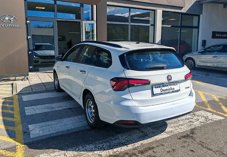 Zunanja slika - Fiat Tipo - SW 1.6 Multijet City°°1 Lastnik°°Samo 66053km°° - 4