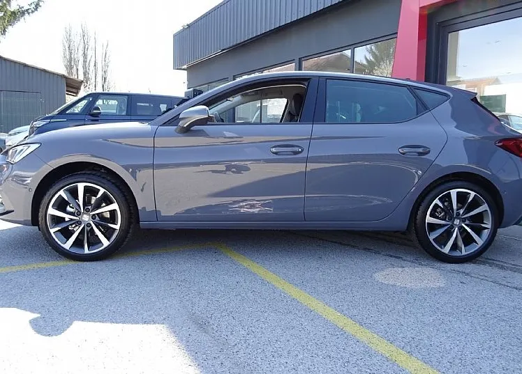 Zunanja slika - Seat Leon - 1.5 TSI 85KW FR - VLEČNA KLJUKA - - 3