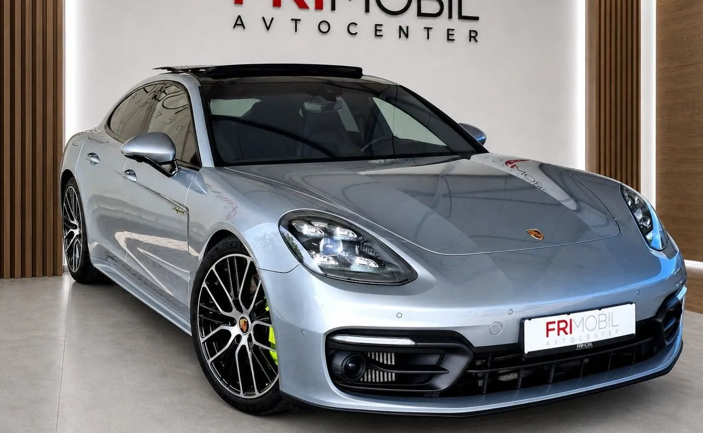 Zunanja slika - Porsche Panamera - 4E-Hybrid Platinum Edition•SOFTCLOSE•AIR•PANO•BO.. - 2