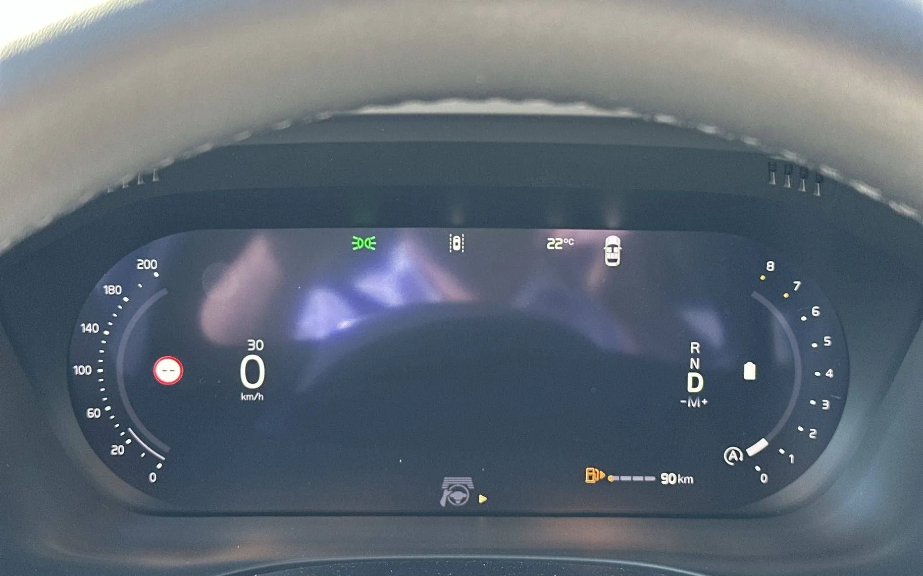 Notranja slika - Volvo XC60 - B5 AWD MILD HYBRID PETROL PLUS BRIGHT - 15