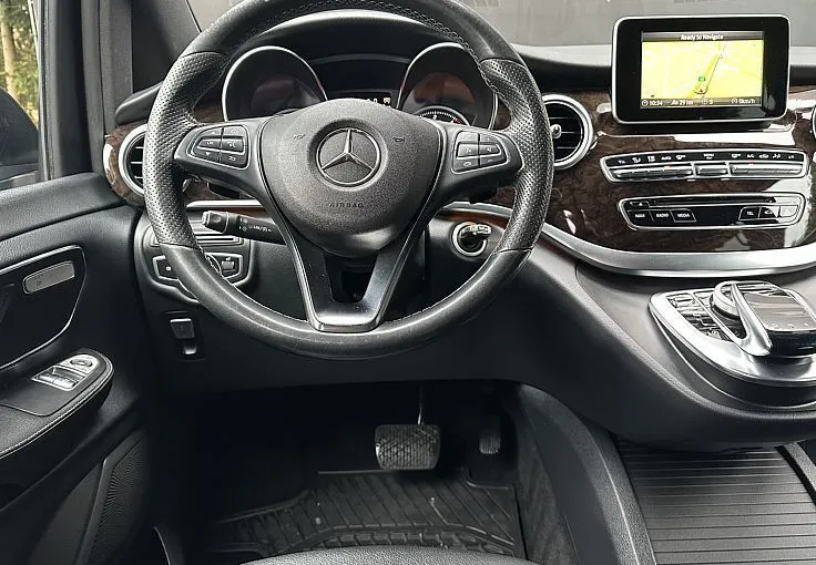 Zunanja slika - Mercedes-Benz V-Razred - V 250 d AVANTGARDE dolgi KAMERA - USNJE - DDV N1 - 8