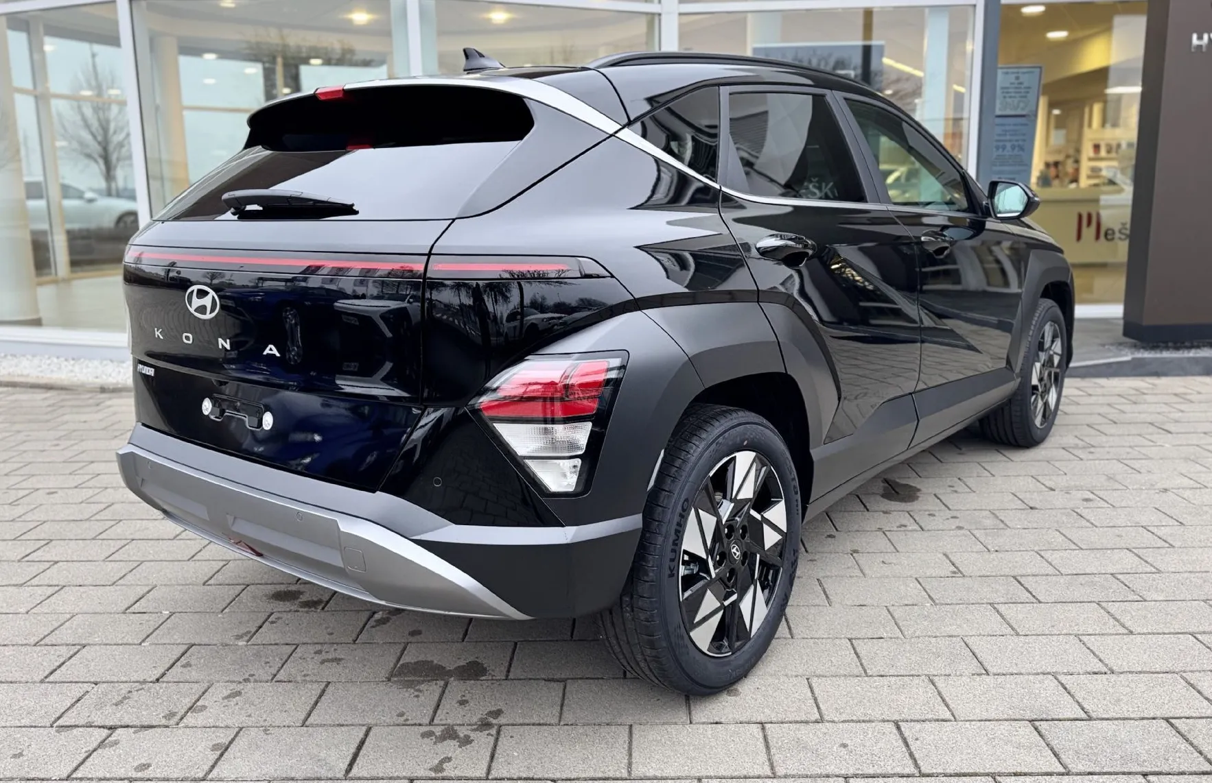 Zunanja slika - Hyundai Kona - 1.6 T-GDI - 15