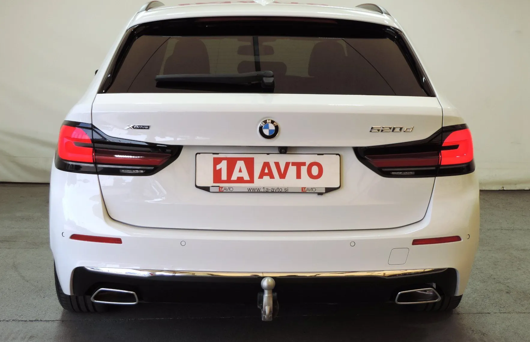 Zunanja slika - BMW Serija 5 - Touring: 520d xDrive Touring Avt. Luxury - 6