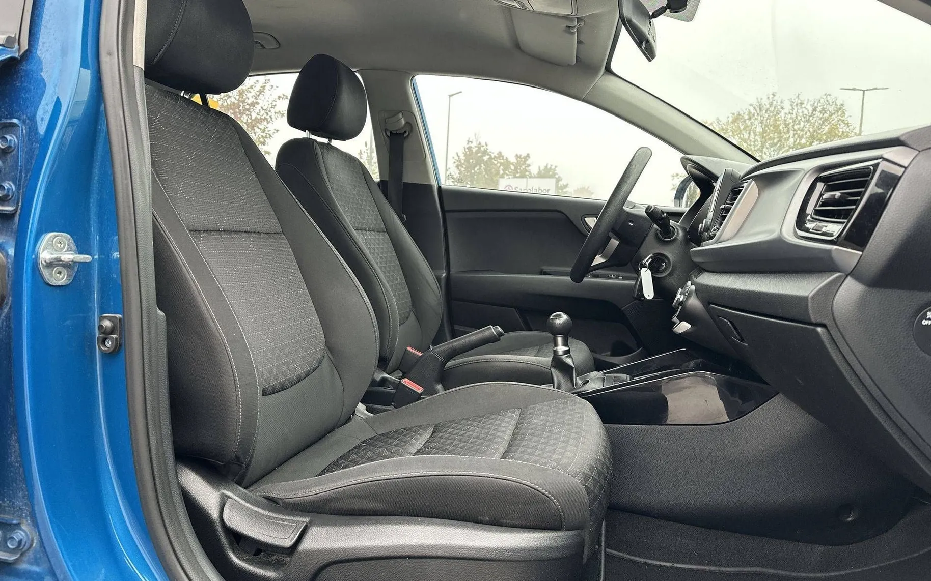 Notranja slika - KIA Rio - 1.2 DPI LX Fun ISG - 12