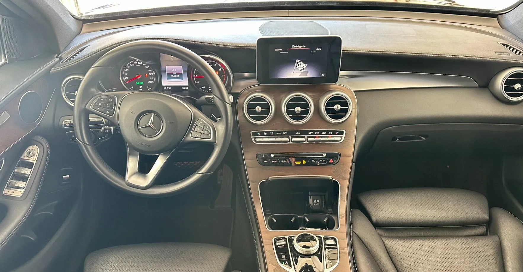 Zunanja slika - Mercedes-Benz GLC-Razred - GLC 250 4MATIC AMG Avt.NEMŠKI.KAMERA.NAVI.USNJE - 15