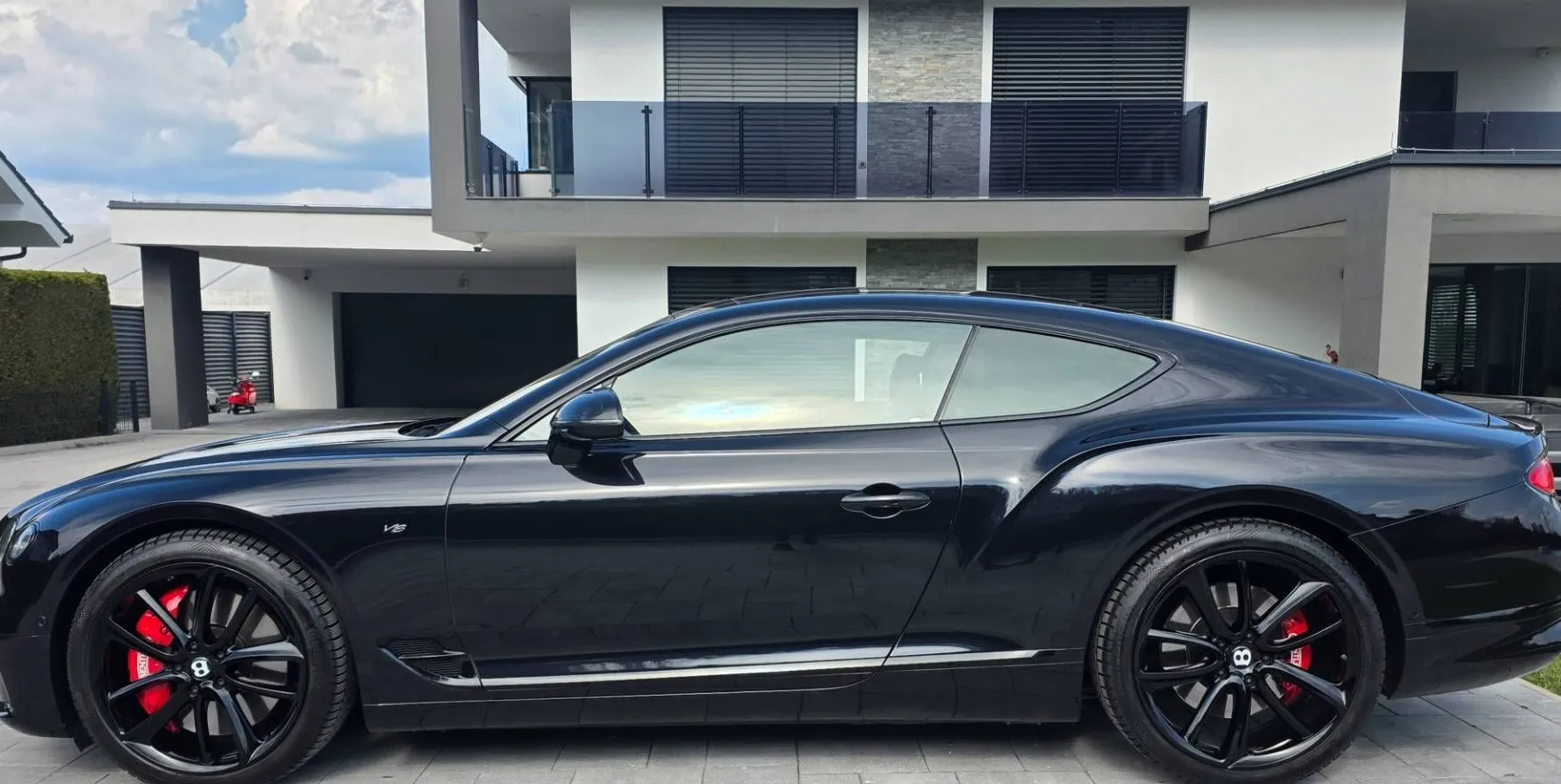 Zunanja slika - Bentley Continental - GT-V8-BLACK EDITION-KOT NOV-MAX OPREMA-1 LASTNIK - 5