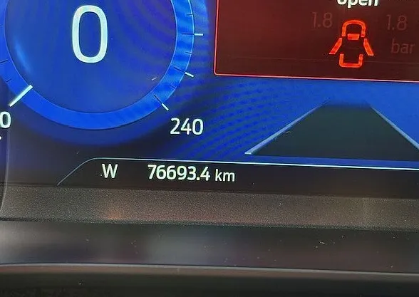 Zunanja slika - Ford Kuga - ST-LINE 1.5 EcoBoost 110kW 150KM - SLO.VOZILO - 11