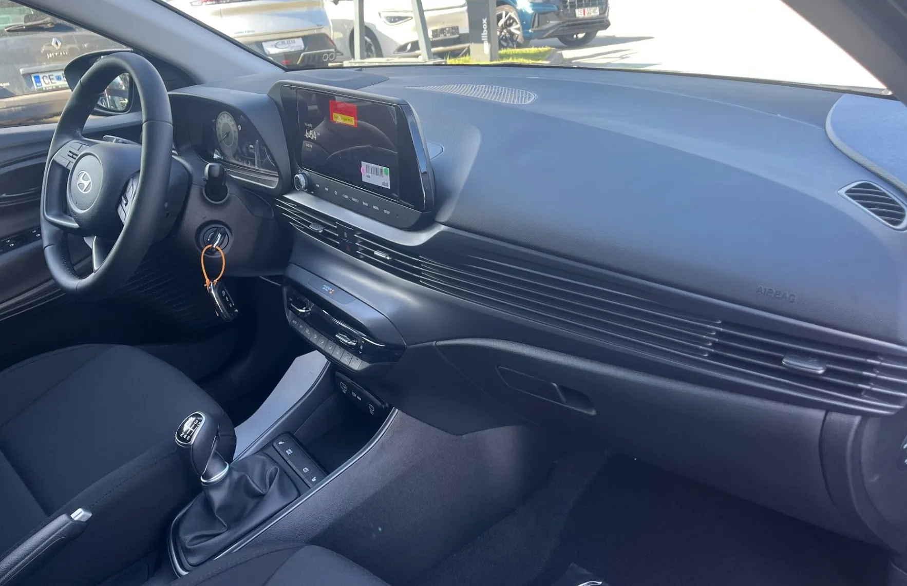 Zunanja slika - Hyundai i20 - 1.0 COMFORT. ACC. WINTER. RG - 6