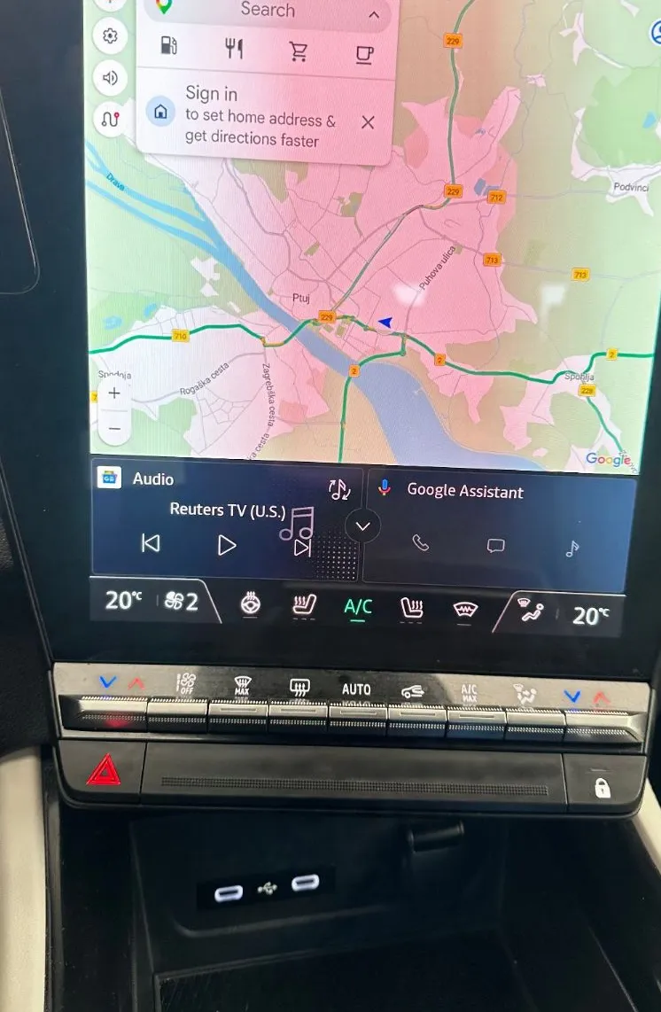 Zunanja slika - Renault Grand Espace - E-Tech full hybrid 200 Iconic.USNJE.KAMERA.7 SEDEŽ - 14