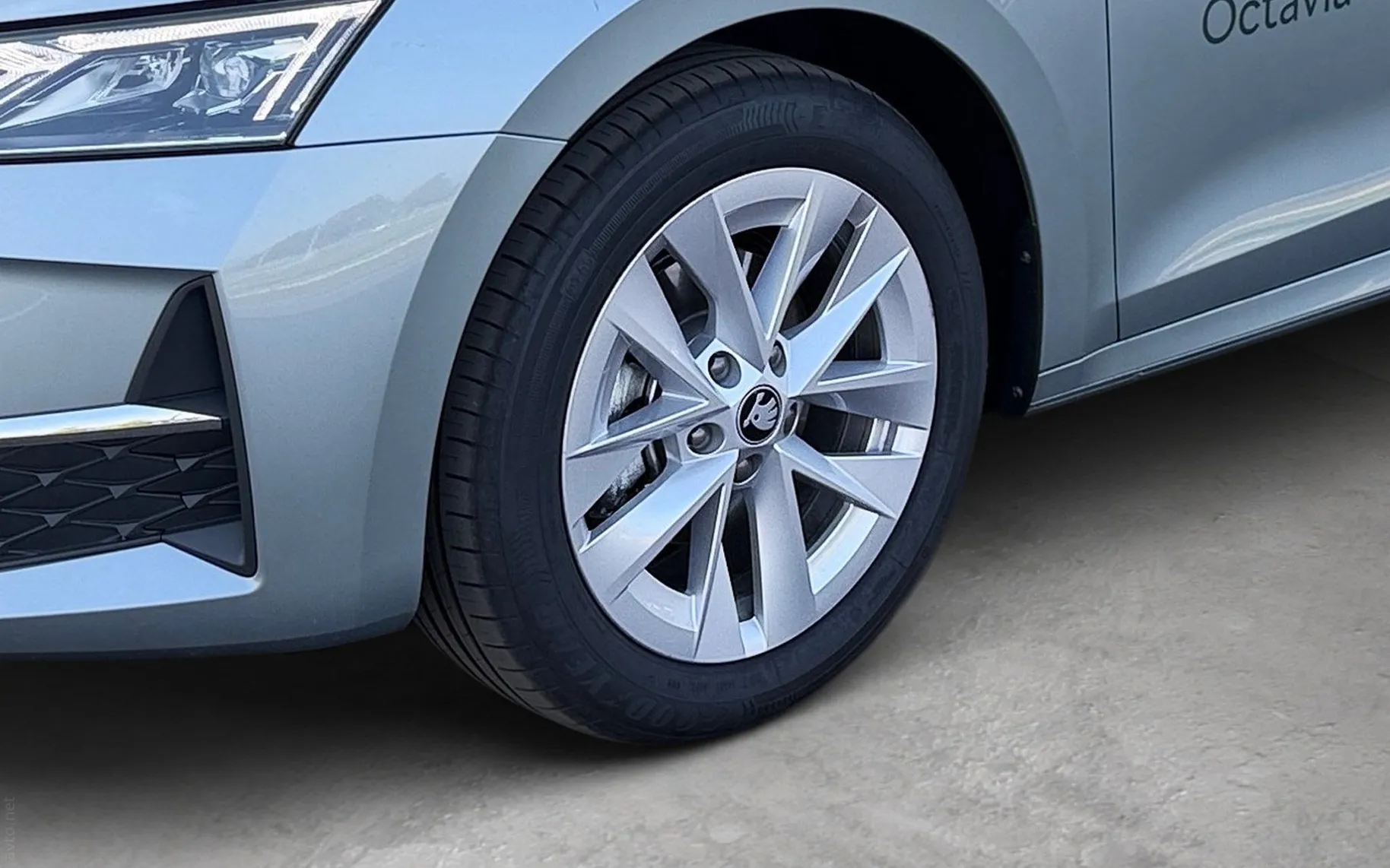 Zunanja slika - Škoda Octavia - Combi 2.0 TDI Family DSG - 6