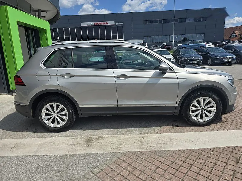 Zunanja slika - Volkswagen Tiguan - 2.0 TDI Comfortline 110kW DSG - 8