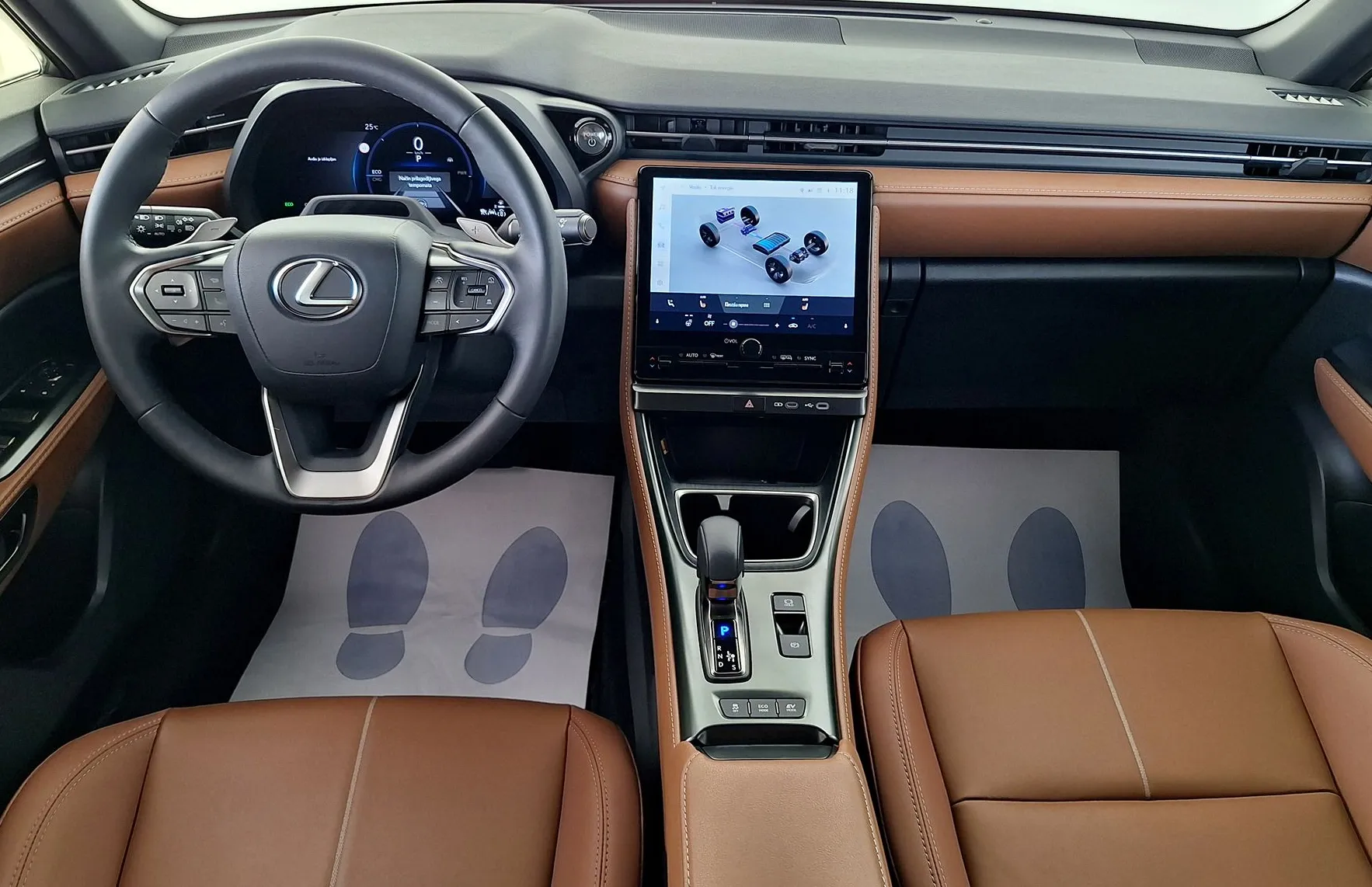 Zunanja slika - Lexus LBX - AWD 1.5 HEV Elegant Tech Aut•MEMORY•ACC•GRET.VOLAN - 13
