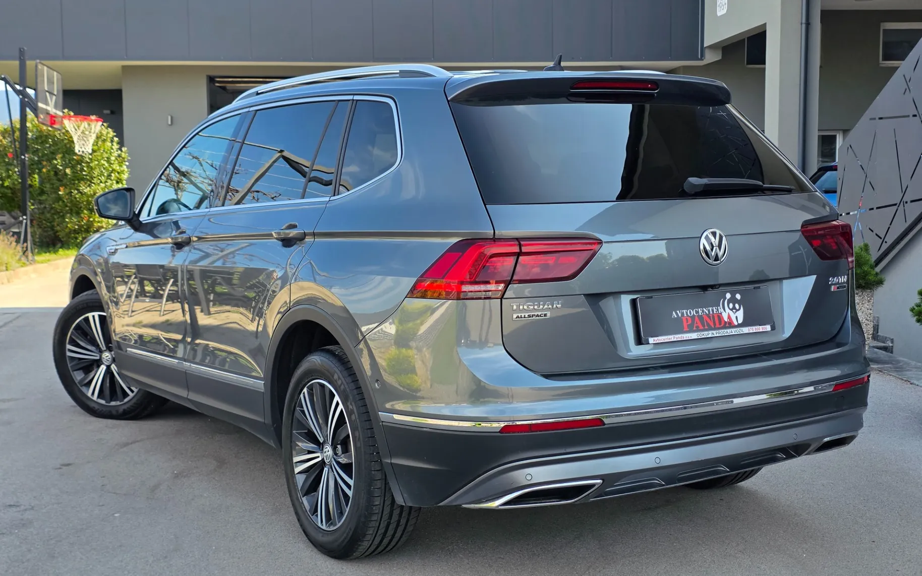 Zunanja slika - Volkswagen Tiguan - 2,0 TDI Highline DSG - 3